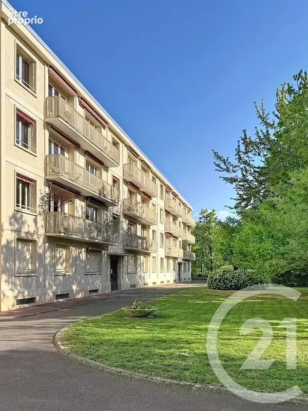 Appartement 3 pièces 68 m² à vendre à Saint-Cloud (92210) - photo 1
