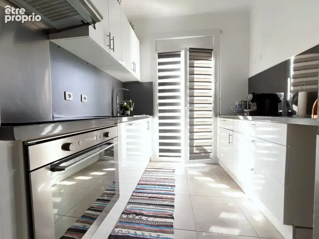 Magnifique appartement T3 de 77 m2  avec garage, situé au second et dernier étage sans ascenseur d'une petite copropriété aux fa - photo 11