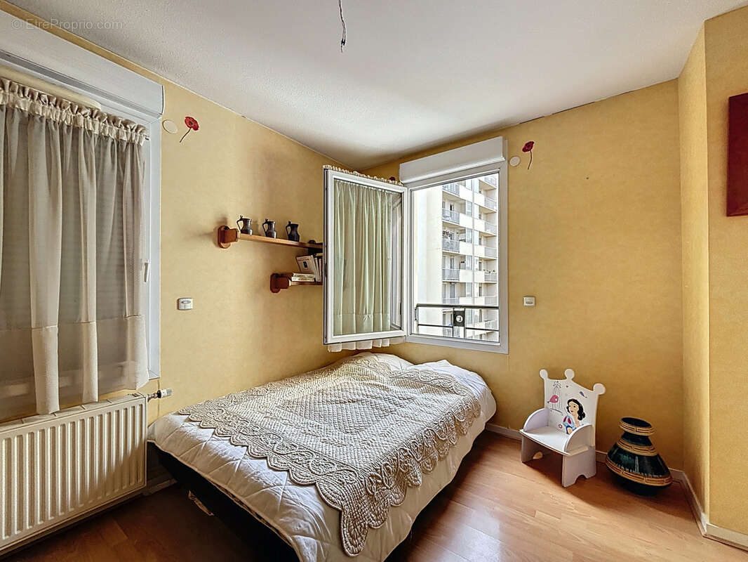 Appartement à TASSIN-LA-DEMI-LUNE