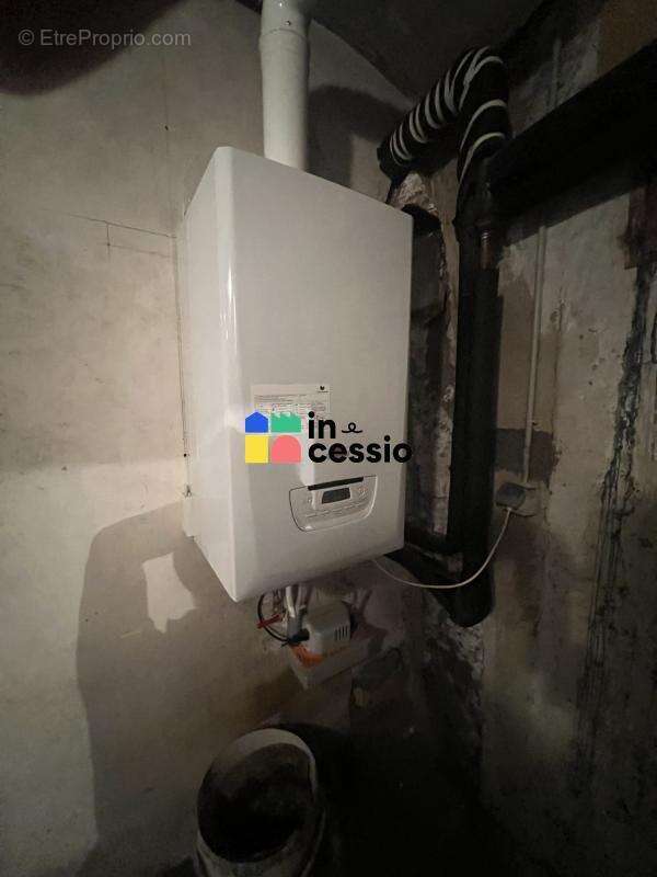 À vendre – immeuble de rapport commerce + habitation - photo 19