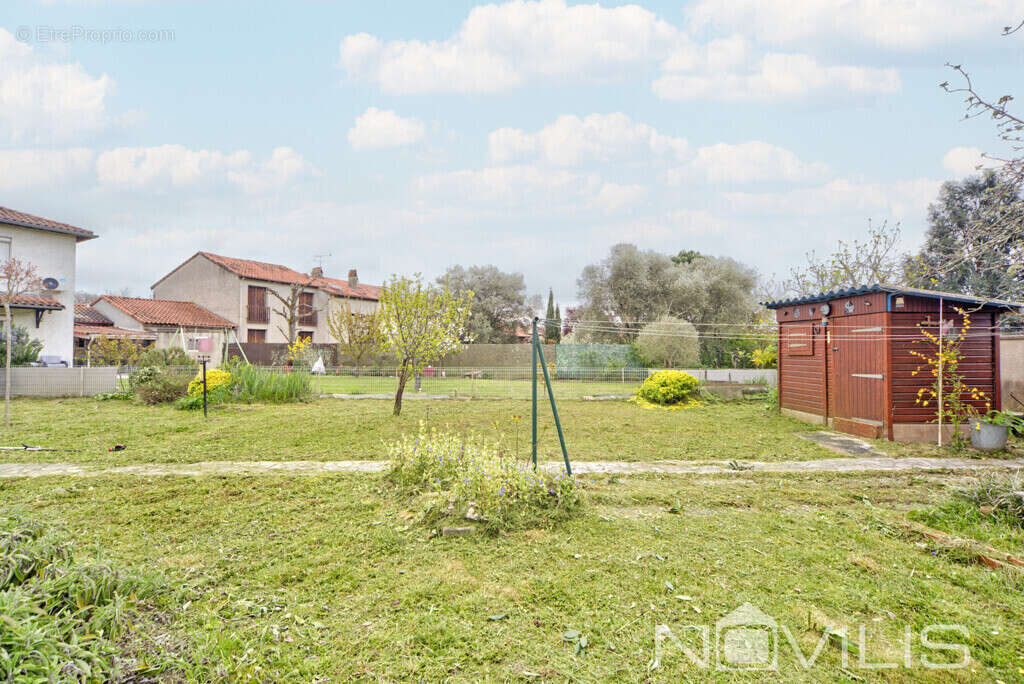 Maison à CASTELGINEST