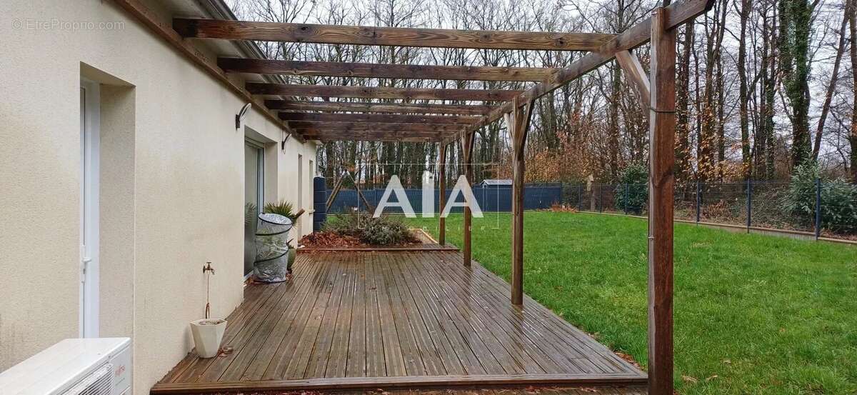 Maison à TAIZE-AIZIE