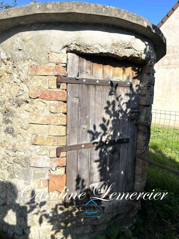 Maison à CONNERRE