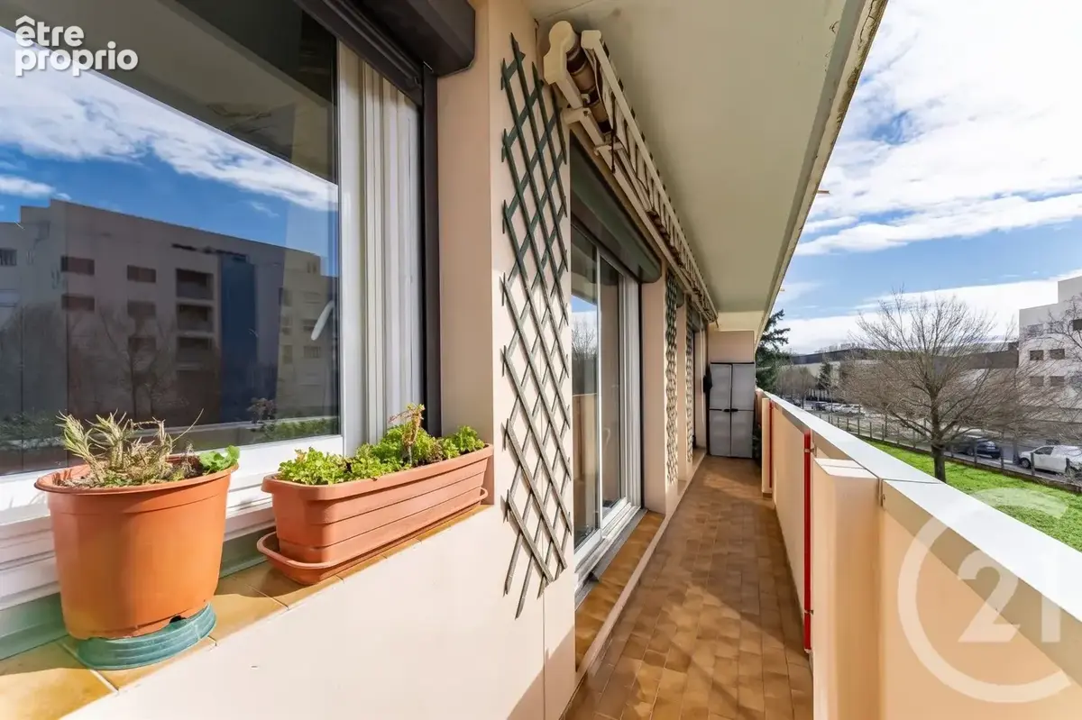 Appartement à SAINT-PRIEST