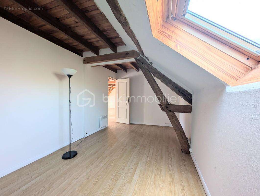 Charme & Authenticité : Magnifique Longère de 184 m² sur 880 m² de terrain - photo 21