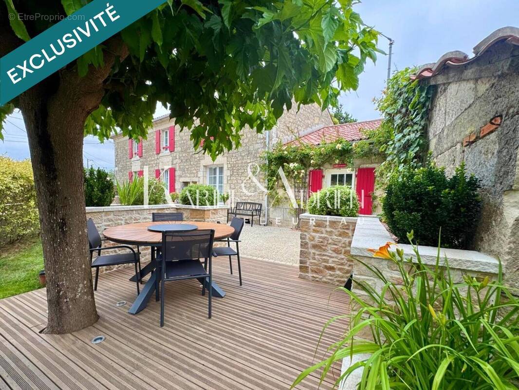 Photo 1 - Maison à FOUSSAIS-PAYRE