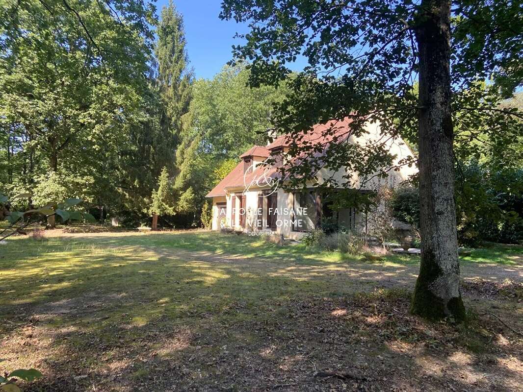 Maison à NOGENT-LE-ROI