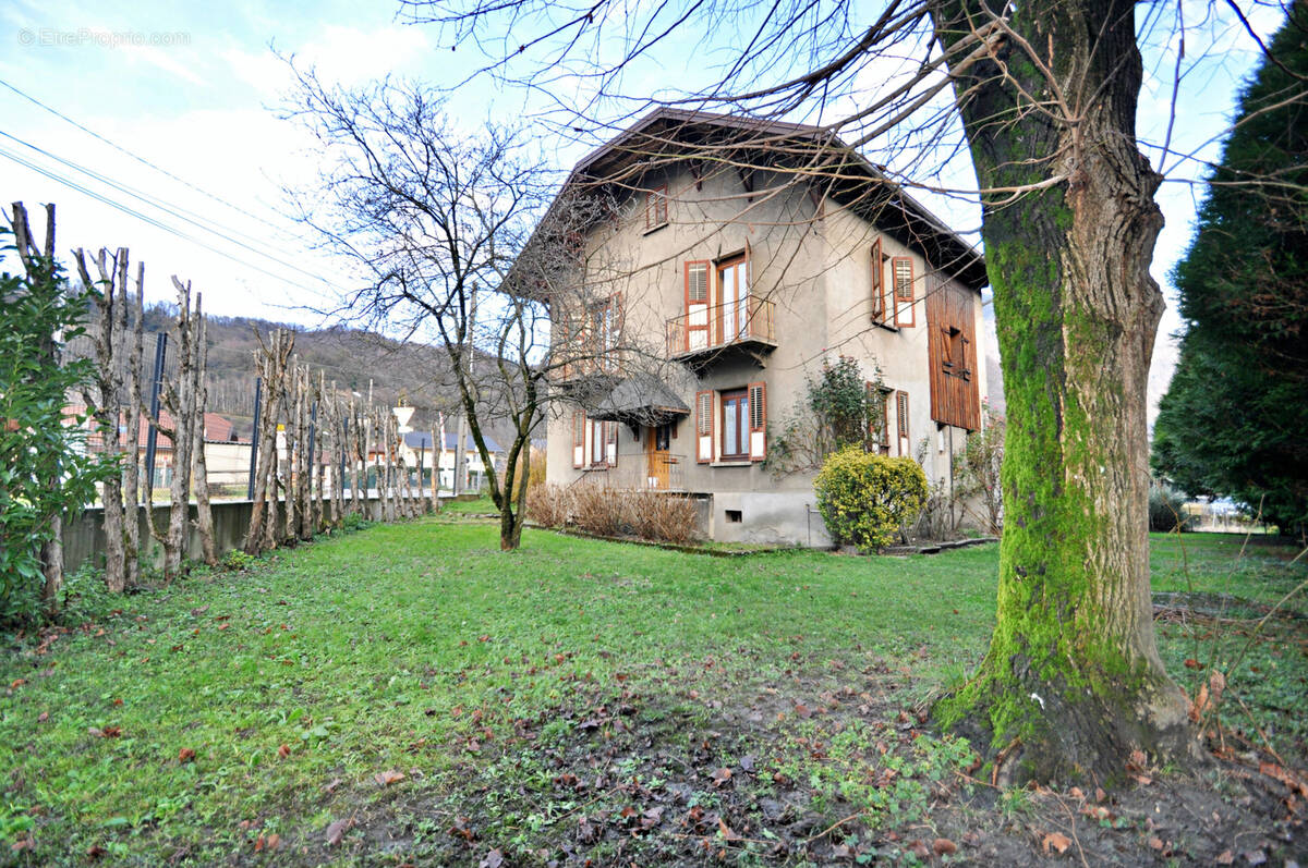 Maison à ALBERTVILLE