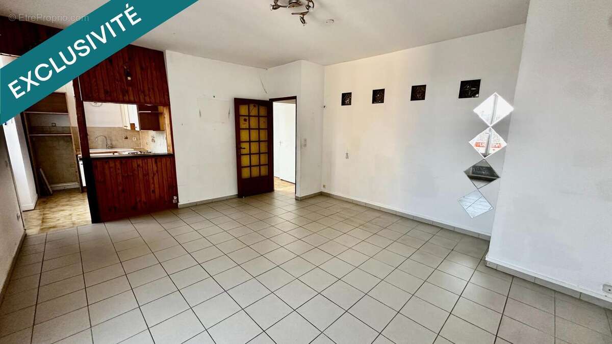 Photo 2 - Appartement à VERNEUIL-L'ETANG