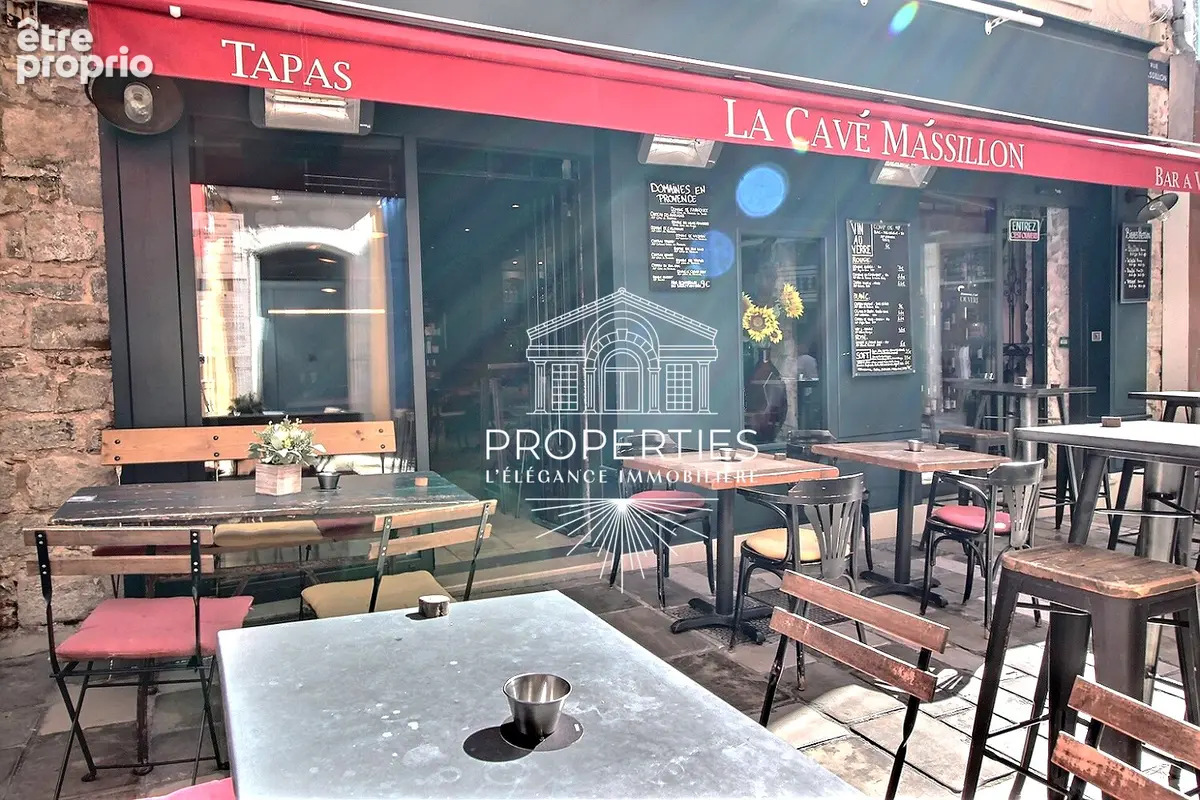 Hyères Centre - Bar à vin / Restauration - Belle Notoriété & Fort potentiel - photo 3