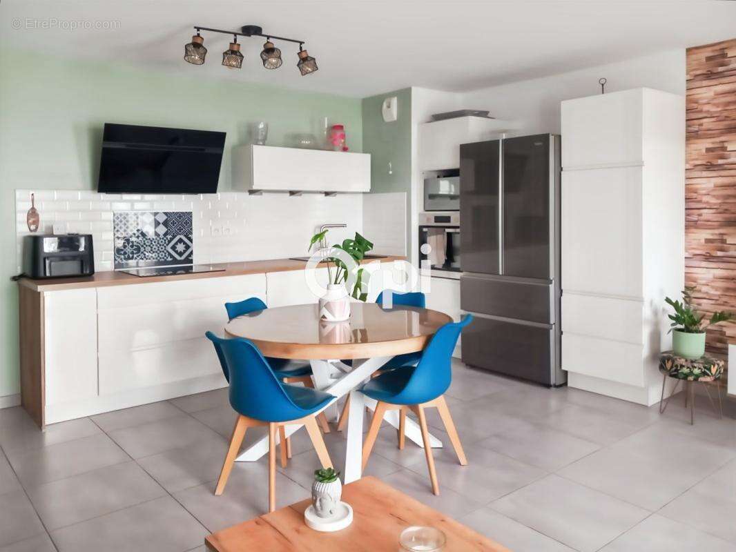 Appartement à MARSEILLE-9E