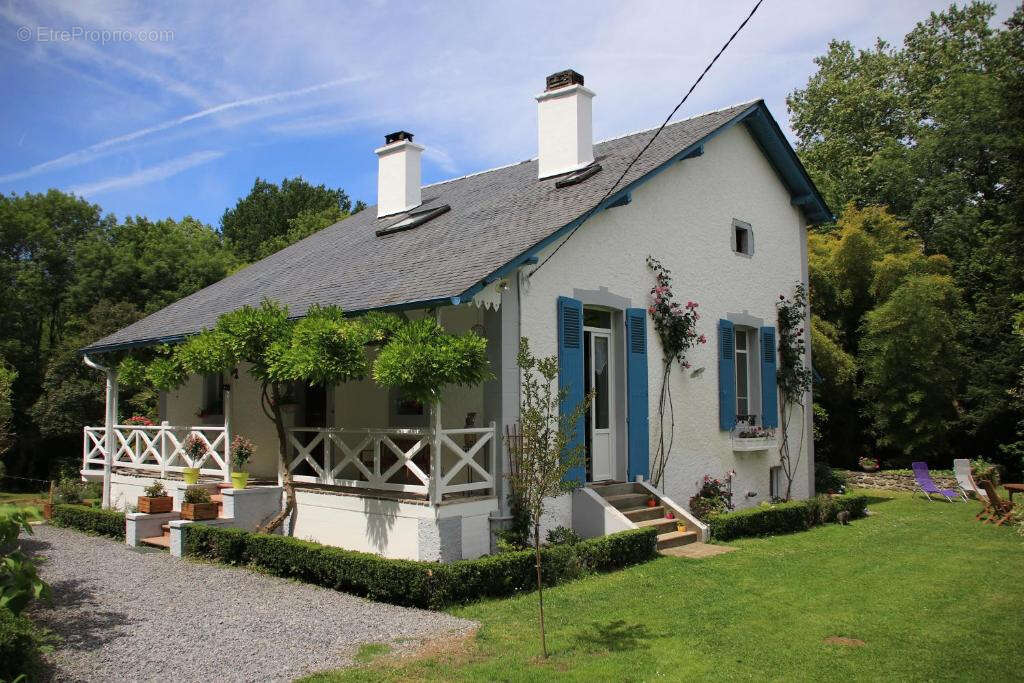 Maison à OLORON-SAINTE-MARIE