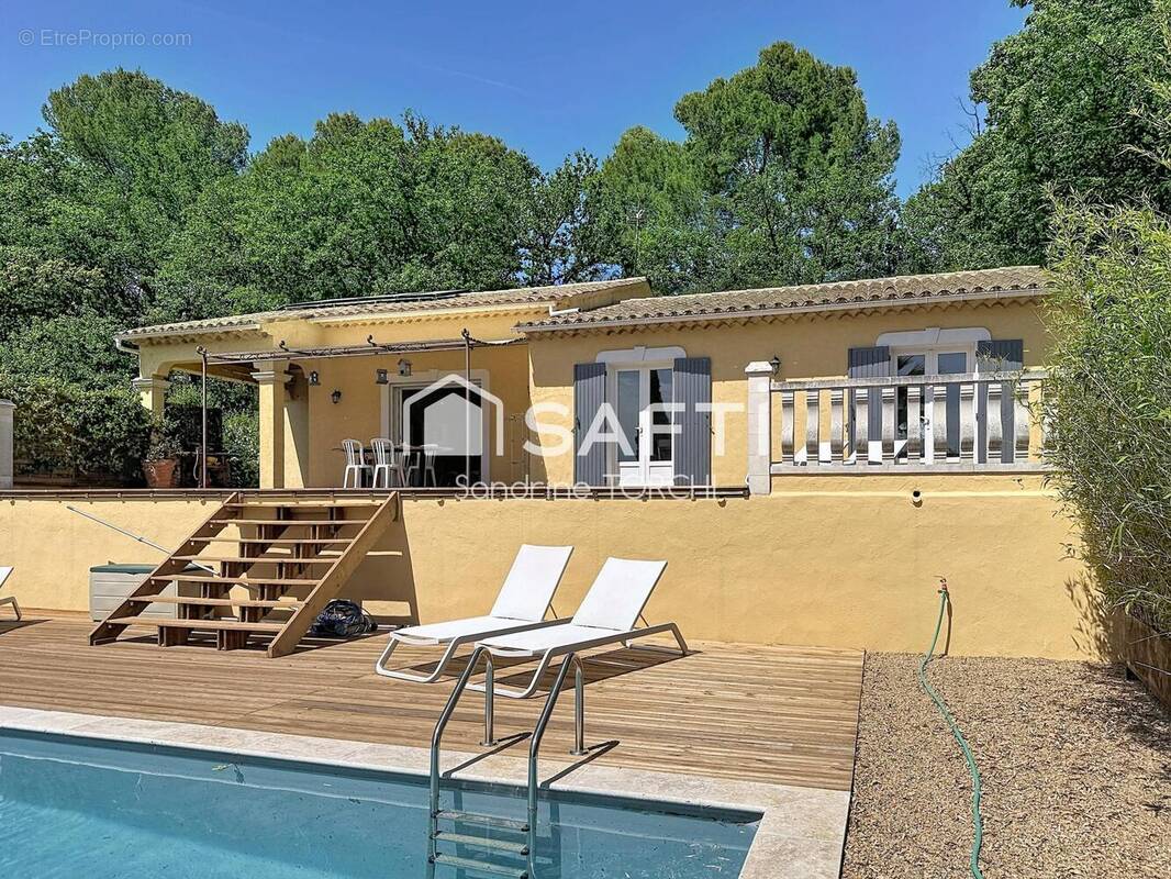 Photo 1 - Maison à SAINT-ANTONIN-DU-VAR