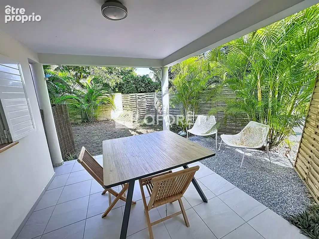 Appartement à LE GOSIER