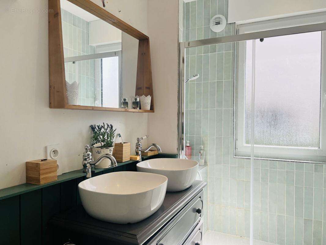 BILLIE - Spacieuse maison d'Architecte de 195m2 en Coeur de Ville - AURAY - photo 6