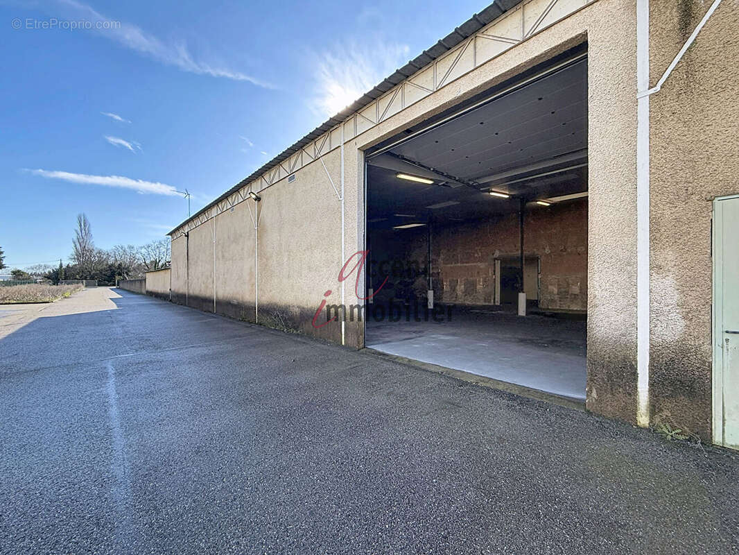 Commerce à SAINT-ANDIOL