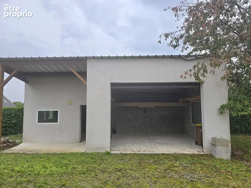 Guemene Penfao - 3 chs poss 4 - Garage - 742 m² T - photo 12