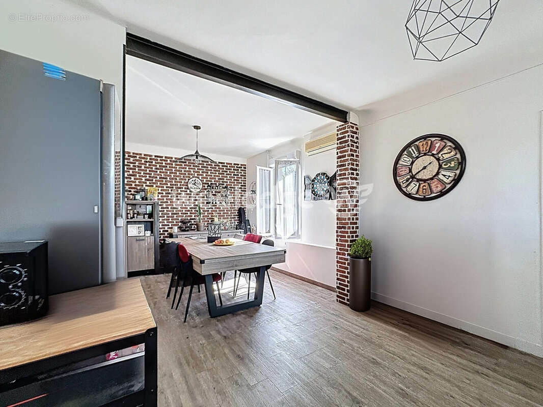 Maison à CONFLANS-SAINTE-HONORINE