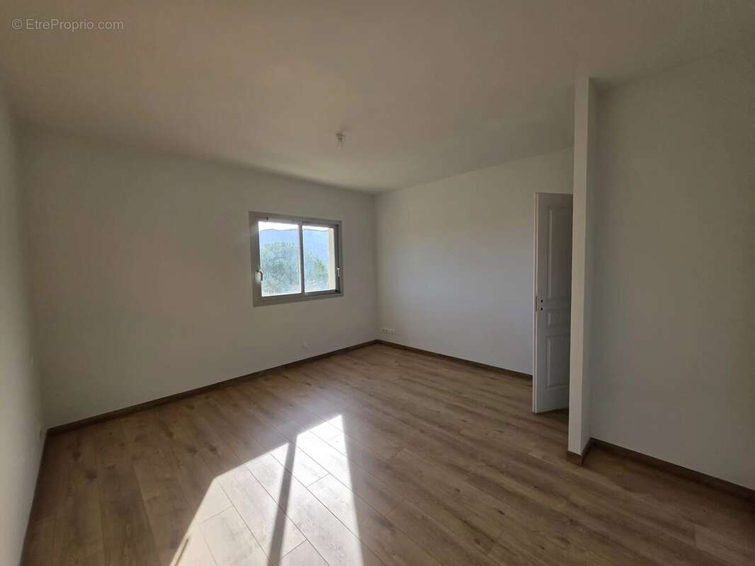 Maison à SAINT-MARTIN-DE-CASTILLON