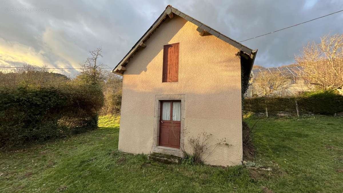 Maison à LA GRANDE-VERRIERE