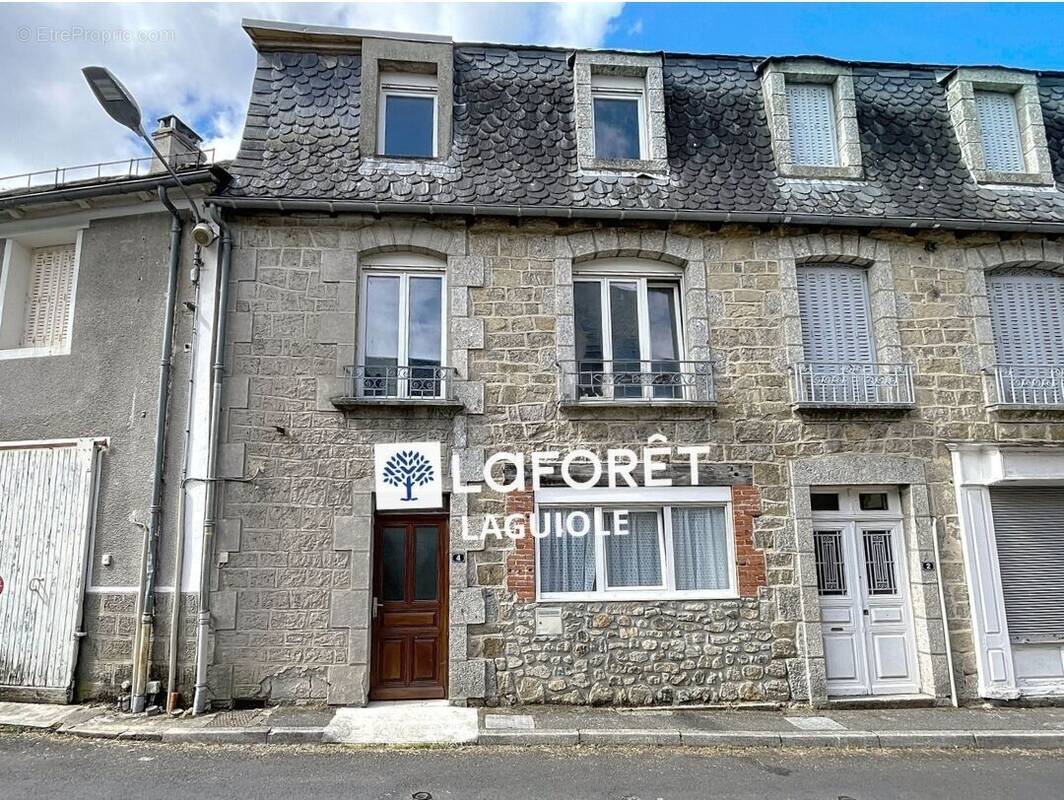 Maison à SAINT-AMANS-DES-COTS