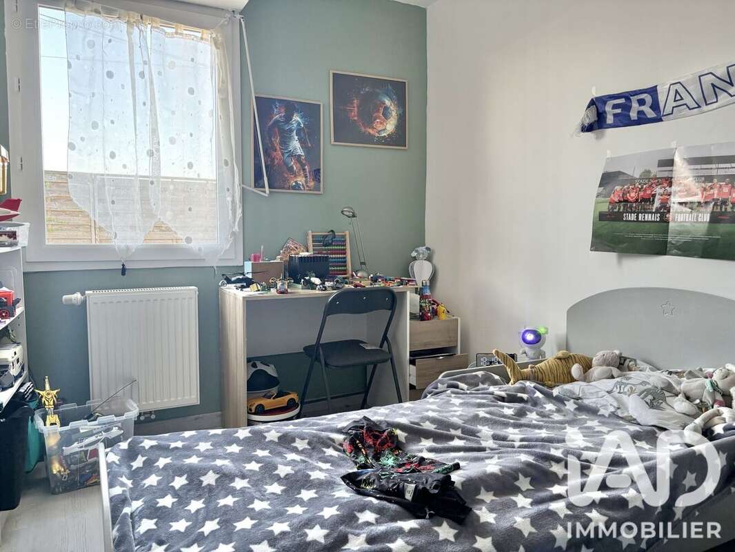 Maison 89 m² à Quevert  - photo 8