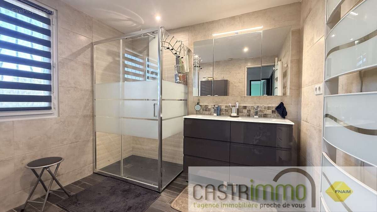 Maison à SAINT-DREZERY