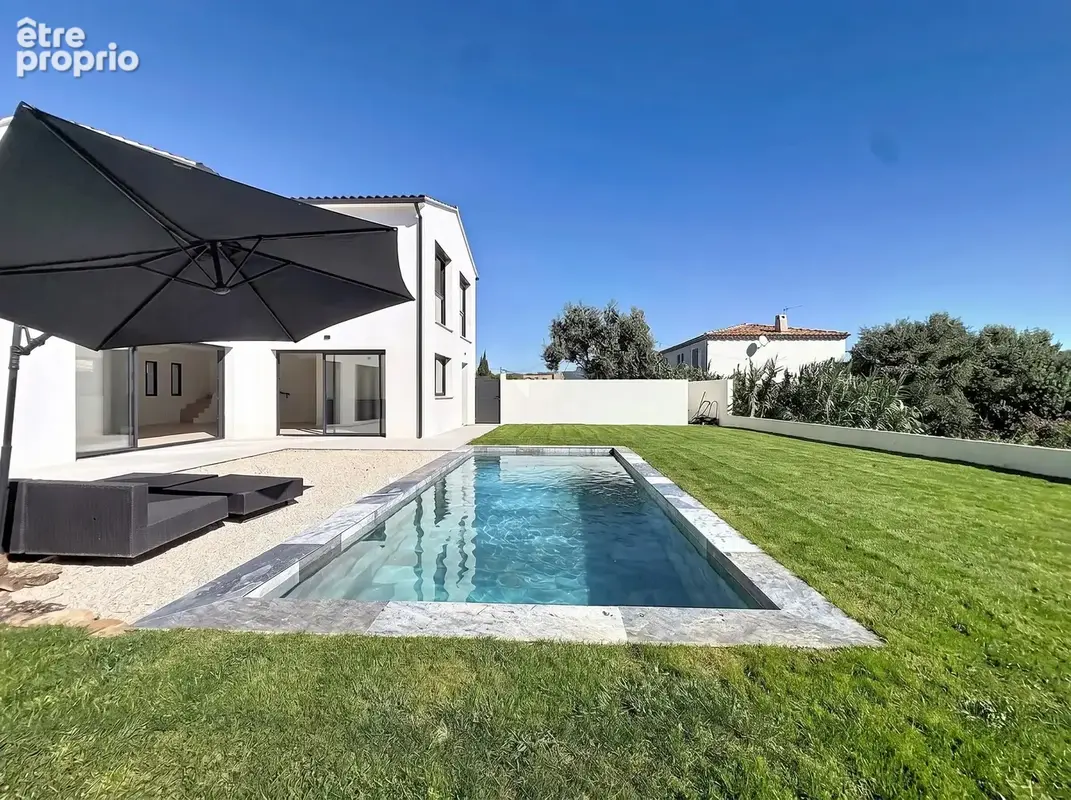 Maison 6 pièces 183 m² à vendre à La Ciotat (13600) - photo 2