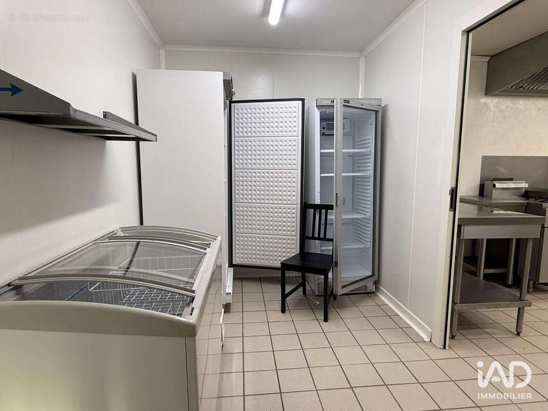 Photo 9 - Commerce à CADOURS