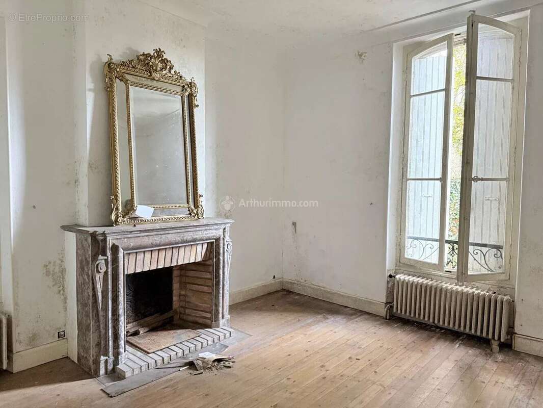 Autre à CARMAUX