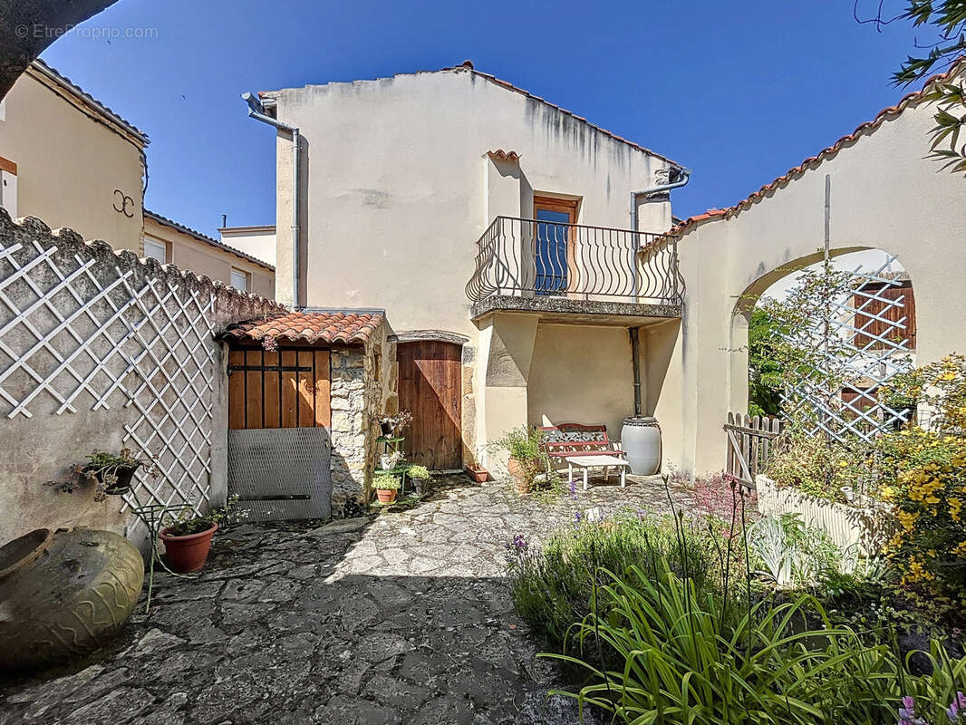 Maison à CHADELEUF