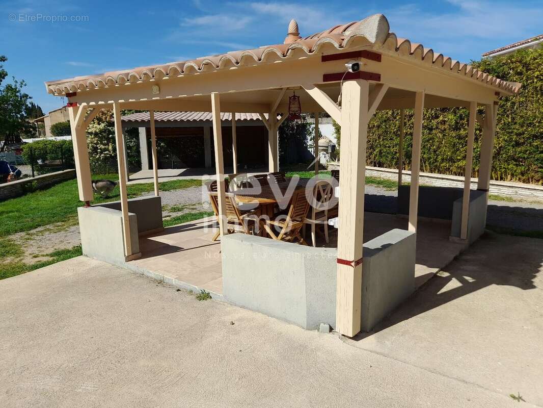 Maison à VILLEVEYRAC