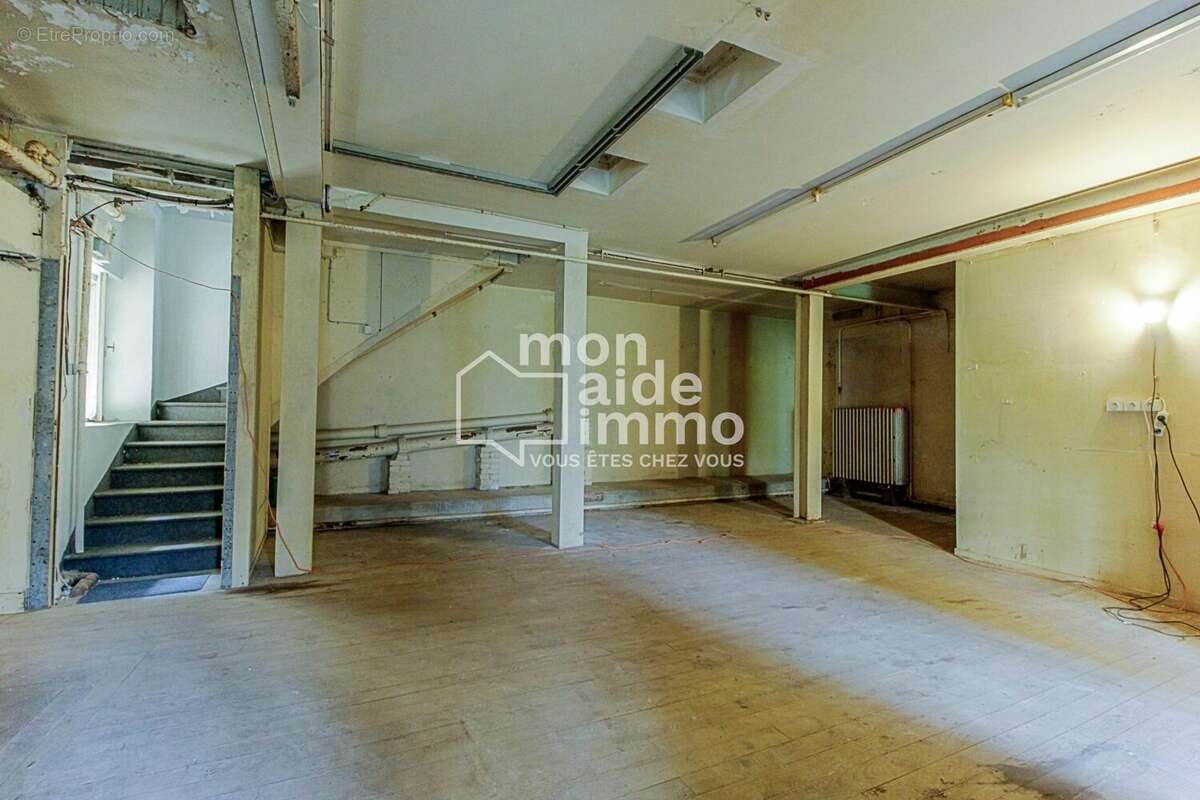 Commerce à MONT-DE-MARSAN