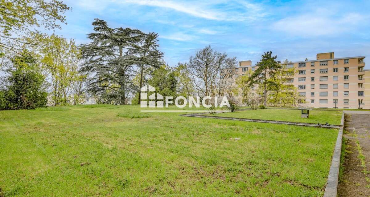 Appartement à LYON-5E