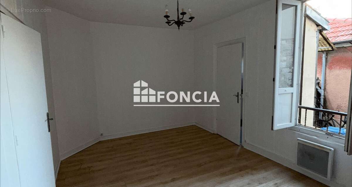 Appartement à ROSNY-SOUS-BOIS