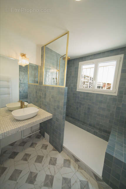 Appartement à ISSY-LES-MOULINEAUX