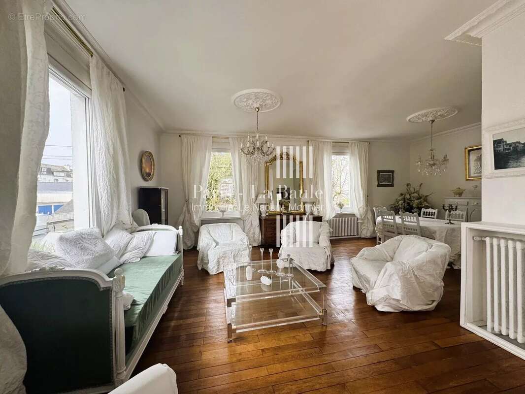 Maison à LE POULIGUEN