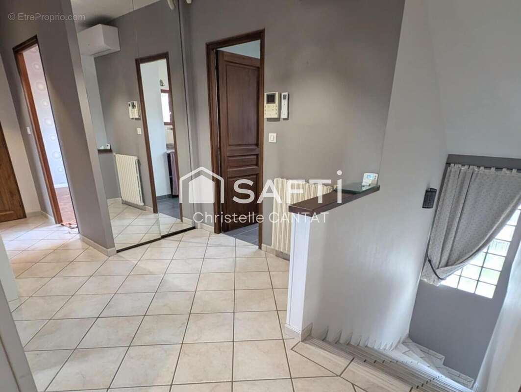 Photo 5 - Maison à ESTIVAREILLES