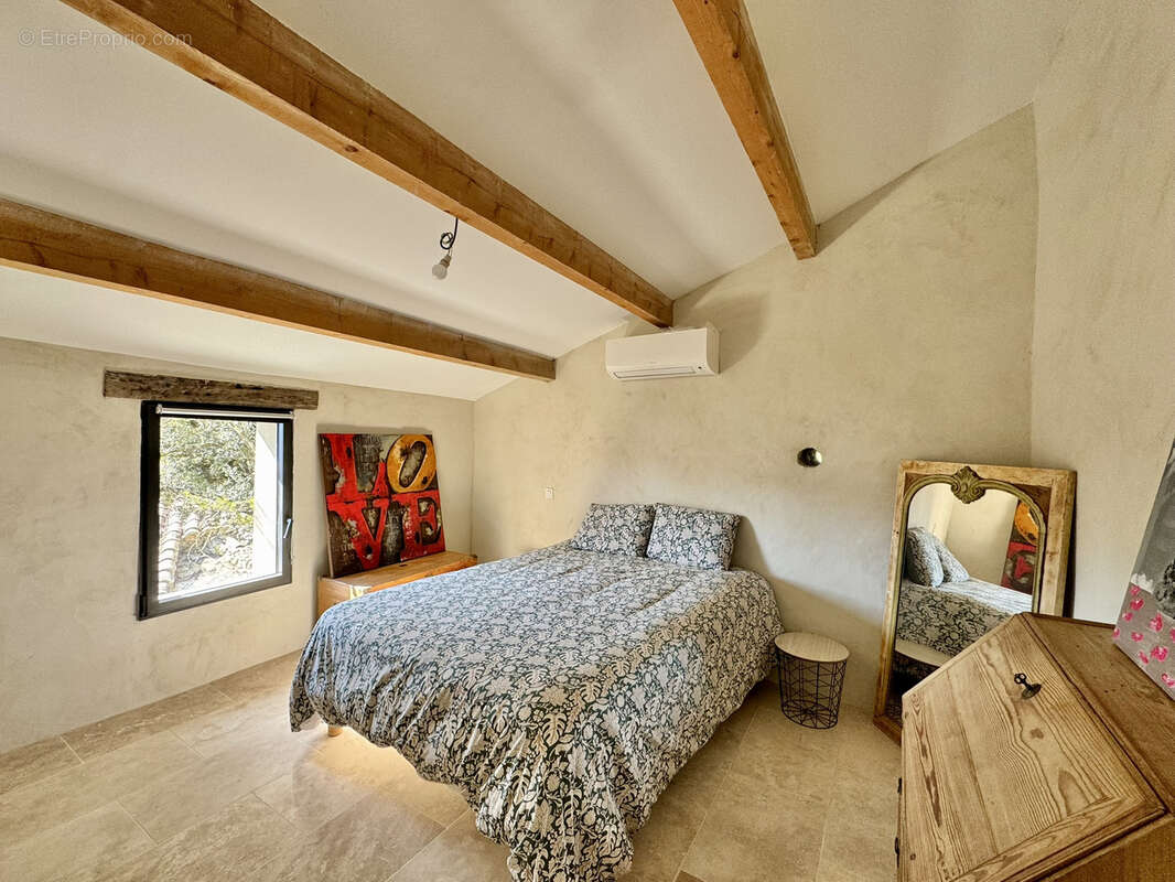 Maison à VAISON-LA-ROMAINE