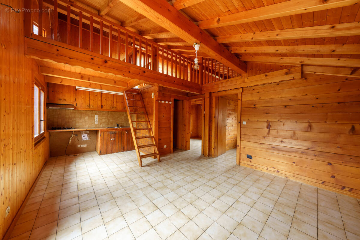 Appartement à VERCHAIX