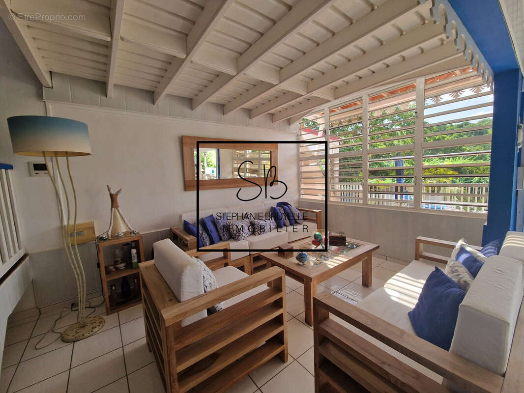 Maison à SCHOELCHER