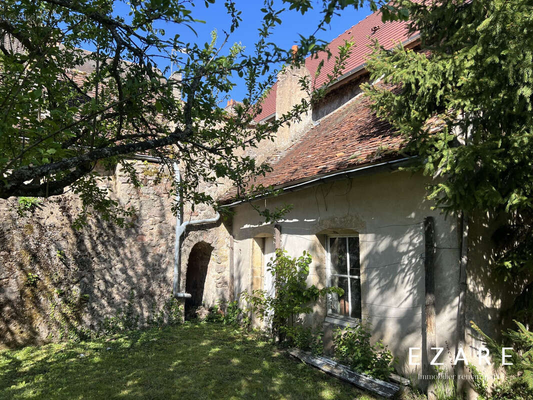 Maison à SAULIEU