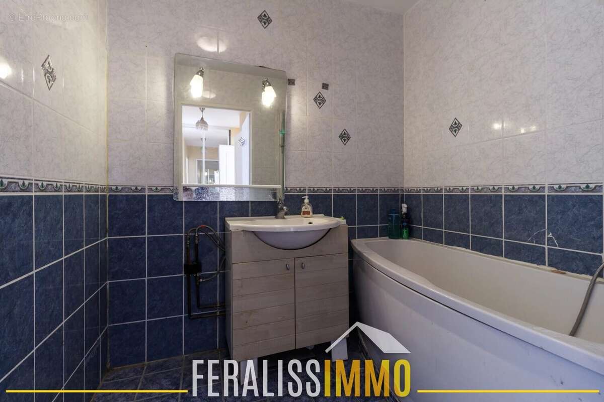 Appartement à JOUY-LE-MOUTIER