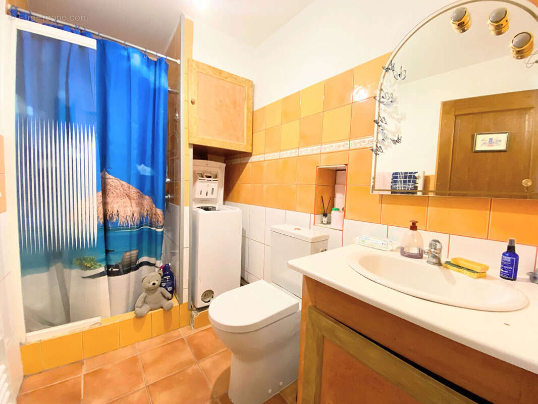 Maison à SAINT-GENIES-DE-COMOLAS