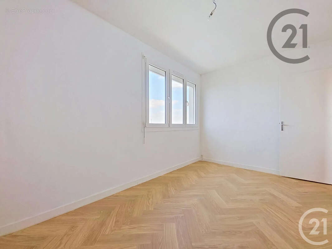 Appartement 63 m² à Troyes  - photo 7
