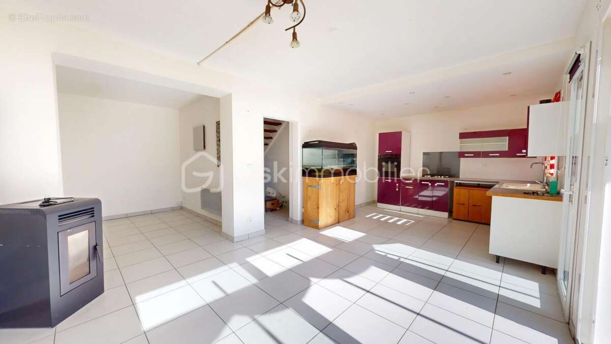 Maison mitoyenne 3 chambres - photo 3