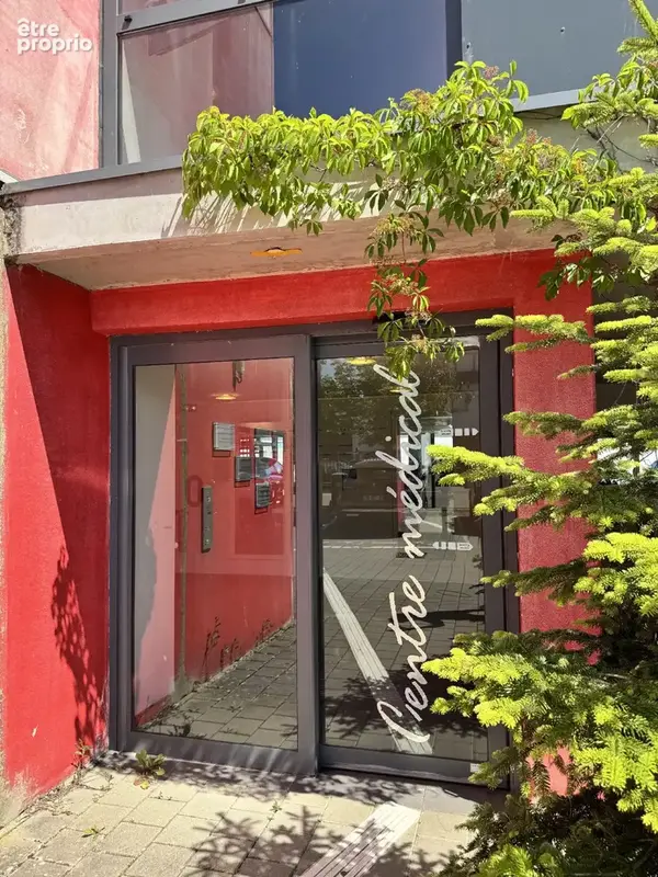 Local professionnel de 152 m2 à aménager   Villé (67) - photo 2