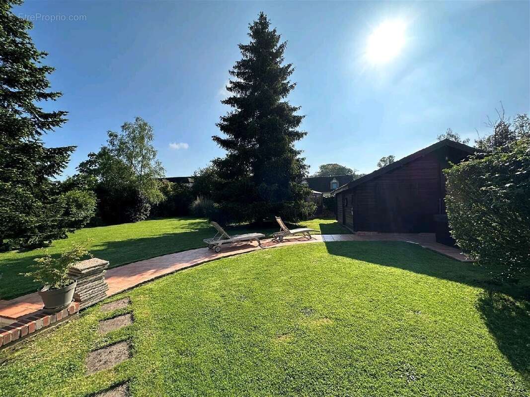 Maison à CHATEAUNEUF-EN-THYMERAIS