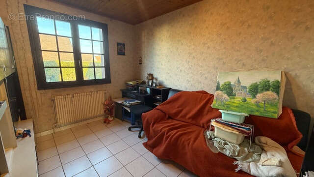 Maison à BREUIL-LE-VERT