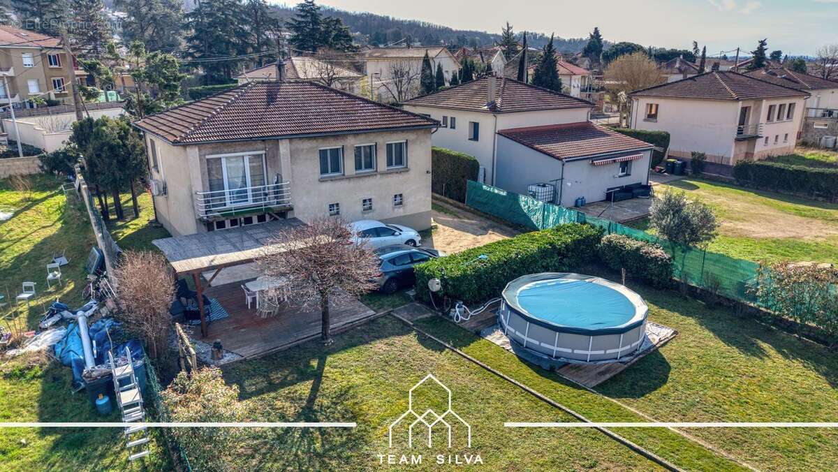 Maison à ROUSSILLON